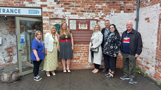 Chair September - Sharpes